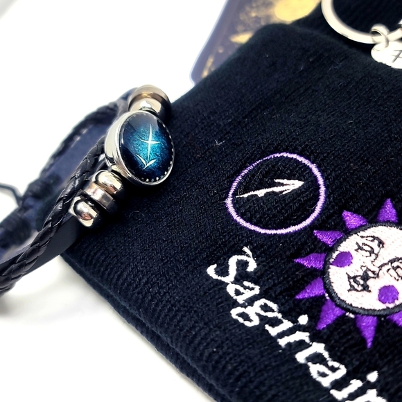 Sagittarius ✦ Zodiac Bundle ✦ Hat, Bracelet, Keychains, Foil Sticker, Hair Tie - Picture 4 of 16